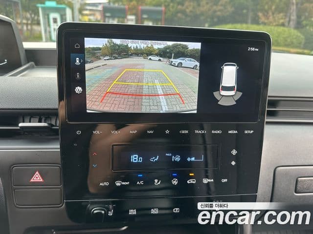 Hyundai Staria Modern, 2023 11