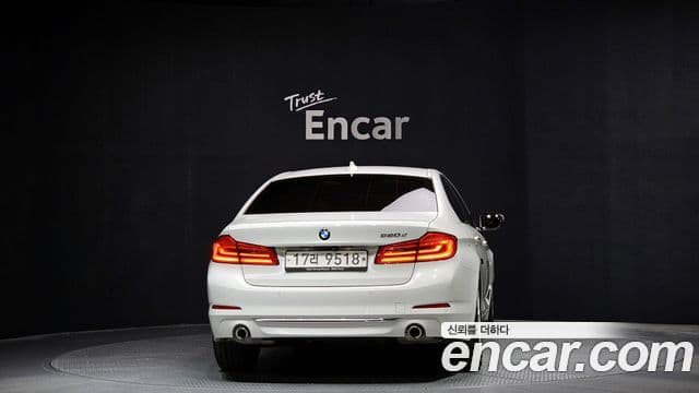 BMW 5시리즈 (G30) 520d Luxury Special Edition, 2018 4