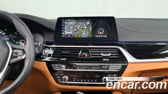 BMW 5시리즈 (G30) 520d Luxury Special Edition, 2018 14