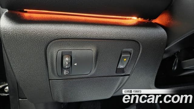 Renault Korea(Samsung) SM6 2.0 LPe LE (для людей с инвалидностью), 2017 17