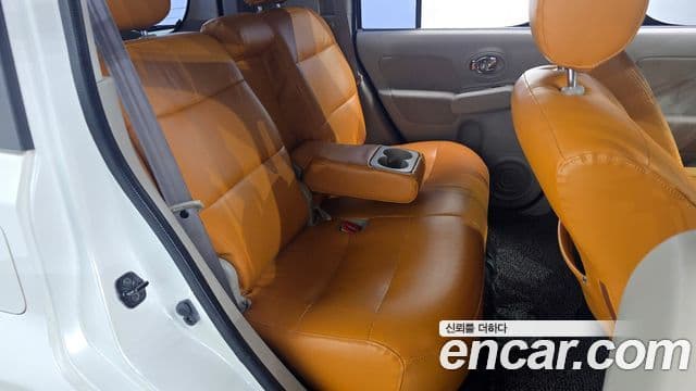 Nissan 큐브 Z12, 2012 11