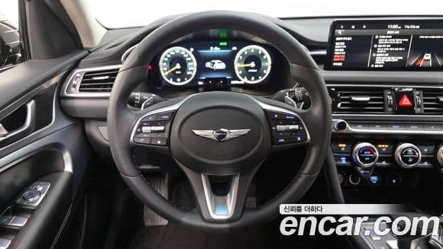 Genesis The / новый New G70, 2023 13