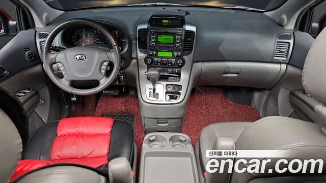 Kia Carnival R R Special, 2011 7