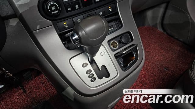 Kia Carnival R R Special, 2011 9