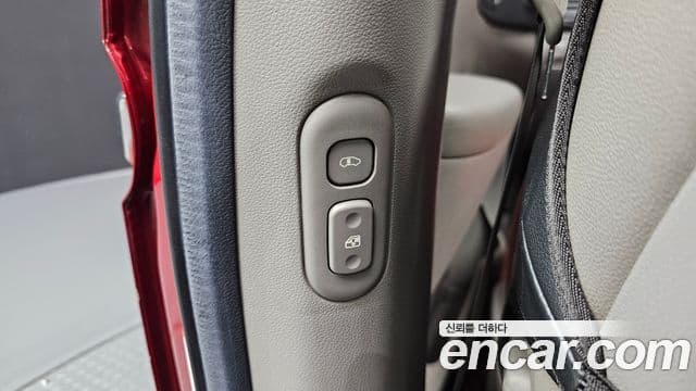 Kia Carnival R R Special, 2011 19