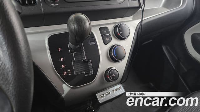 Kia Ray фургон / люксовая версия, 2017 9