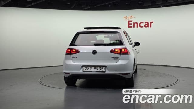 Volkswagen Гольф 7세대 2.0 TDI 40th Edition, 2015 4