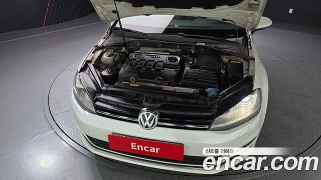 Volkswagen Гольф 7세대 2.0 TDI 40th Edition, 2015 6