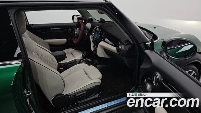 Mini Cooper S 3세대, 2023 10