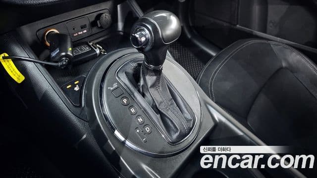 Kia Sportage R топовая версия, 2012 9