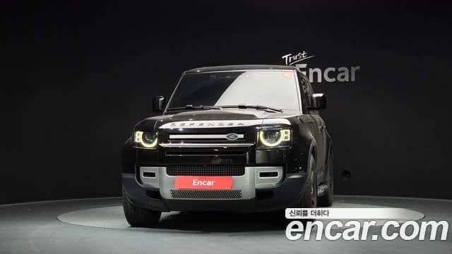 Land Rover Defender (L663) 110 D250 SE, 2024 3