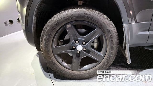 Land Rover Defender (L663) 110 D250 SE, 2024 все фото