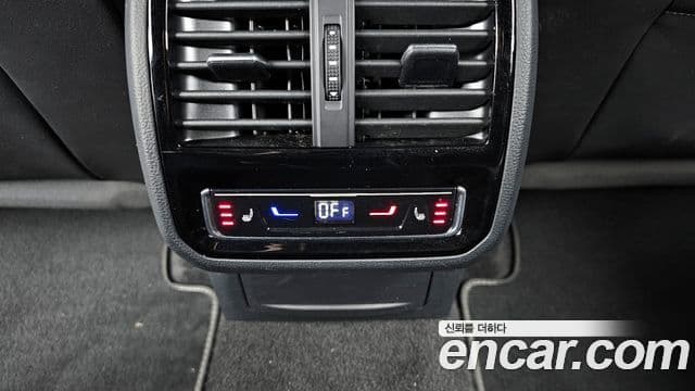 Volkswagen 아테온 2.0 TDI R-LINE 4모션, 2022 19