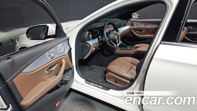 Mercedes-Benz E-класс W213 Avantgarde, 2021 10