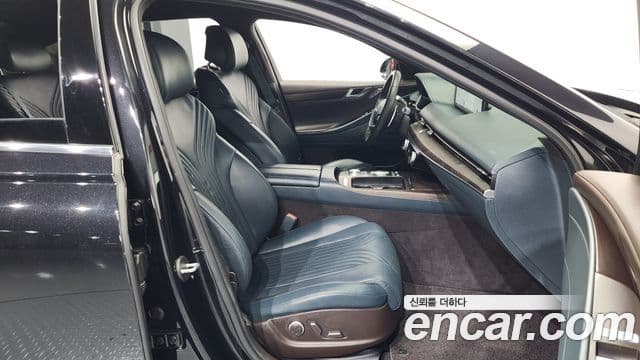 Genesis G80 (RG3), 2021 11