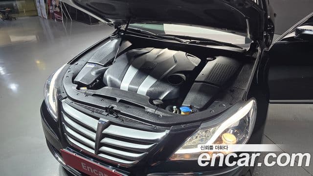 Hyundai Genesis Special, 2013 6