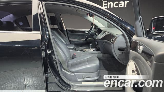 Hyundai Genesis Special, 2013 10