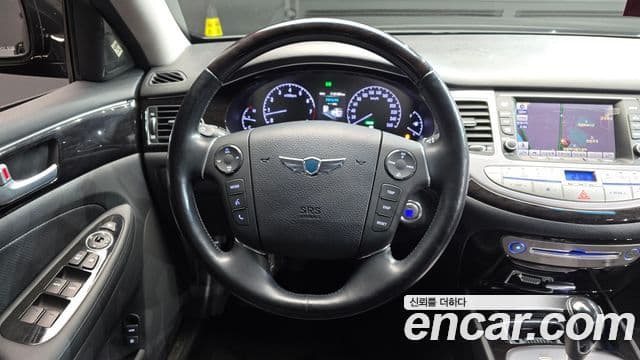 Hyundai Genesis Special, 2013 13