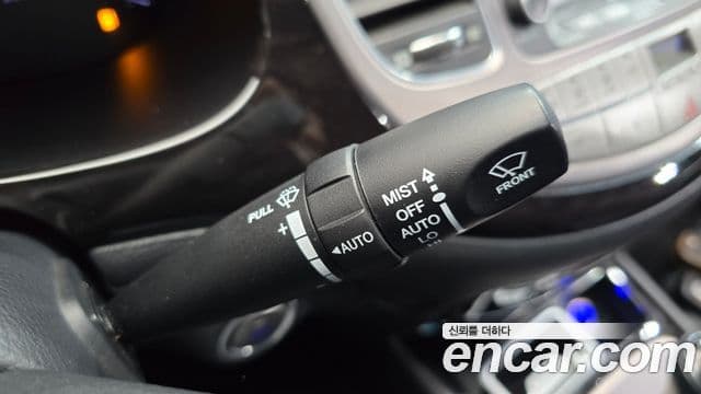 Hyundai Genesis Special, 2013 16