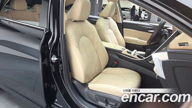 Toyota 아발론 5세대, 2022 10