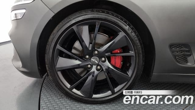 Genesis The / новый New G70, 2022 все фото