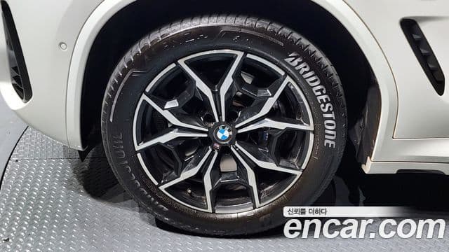 BMW X4 (G02) xDrive20i M Sport, 2023 все фото