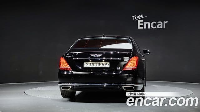 Genesis EQ900 Prestige, 2016 4