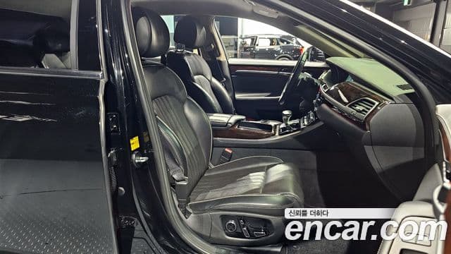 Genesis EQ900 Prestige, 2016 10