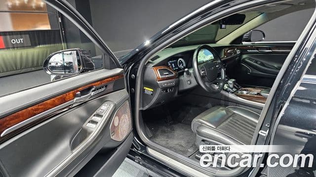 Genesis EQ900 Prestige, 2016 11