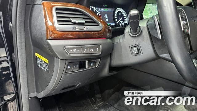 Genesis EQ900 Prestige, 2016 17