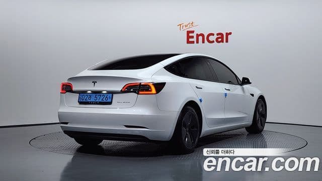 Tesla модель 3 Long Range, 2022 2