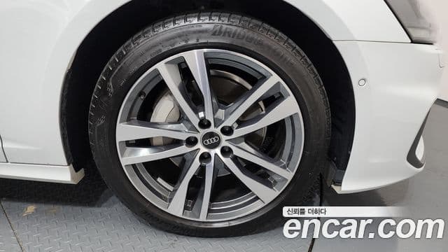 Audi A6 (C8) Premium, 2023 все фото