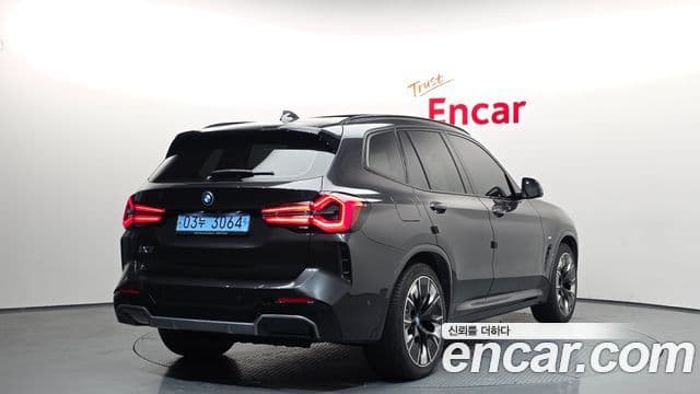 BMW iX3 M Sport, 2023 2