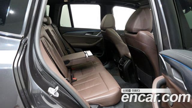 BMW iX3 M Sport, 2023 12