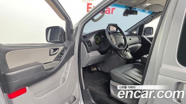 Hyundai Grand Starex CVX Luxury, 2016 10