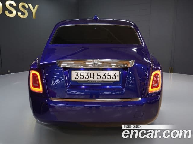 Rolls-Royce 팬텀 6.7 EWB V12, 2022 4