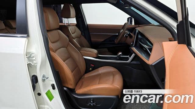 KG모빌리티(SsangYong) Torres T7, 2023 12