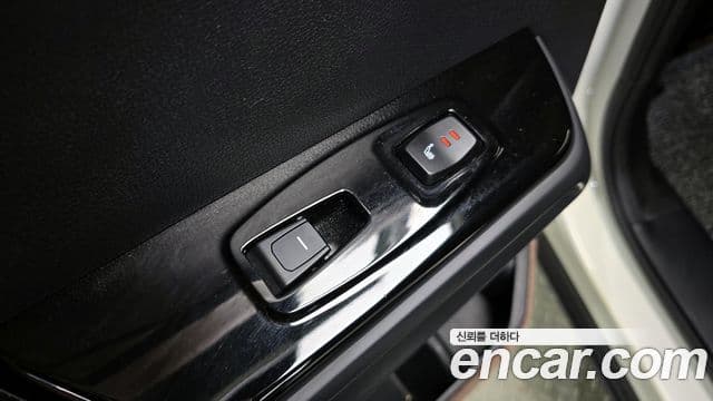 KG모빌리티(SsangYong) Torres T7, 2023 19