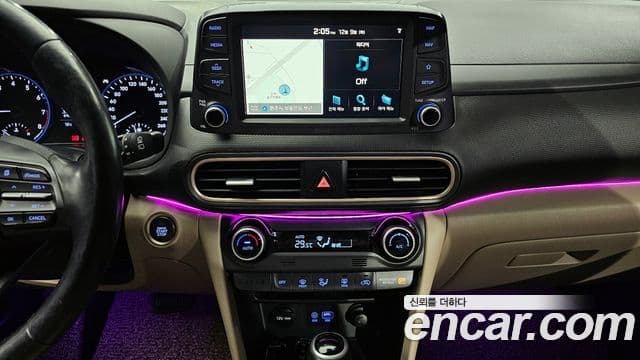 Hyundai Kona Modern tech, 2018 16