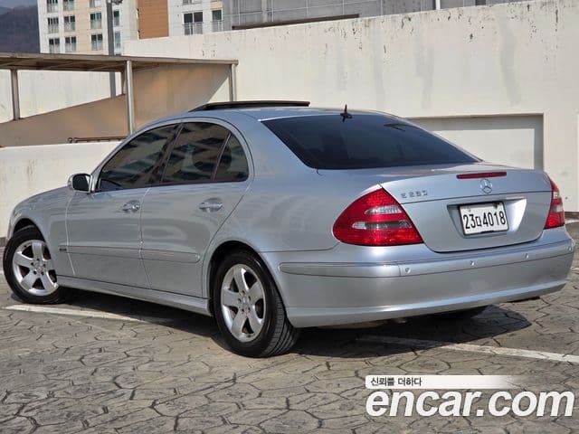 Mercedes-Benz E-класс W211 Avantgarde, 2005 2