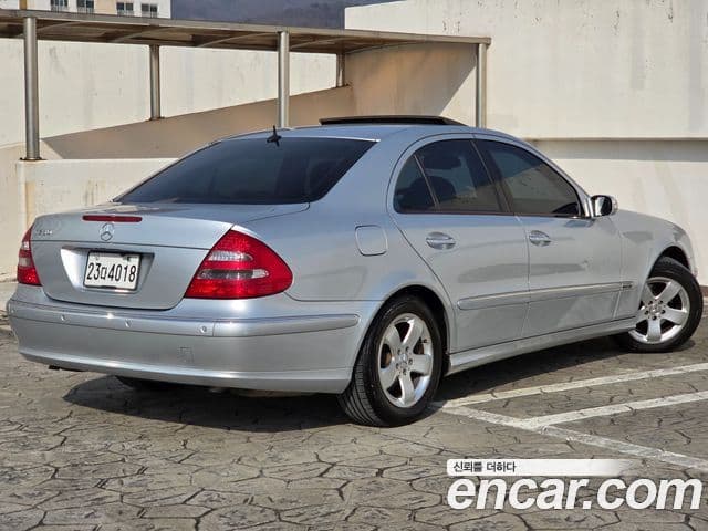 Mercedes-Benz E-класс W211 Avantgarde, 2005 3