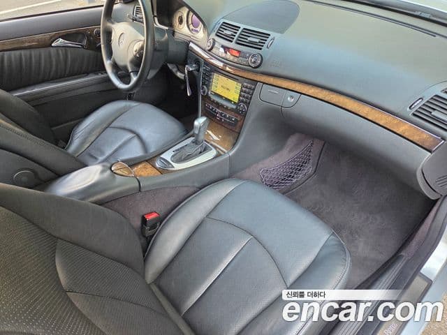 Mercedes-Benz E-класс W211 Avantgarde, 2005 13