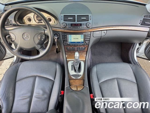 Mercedes-Benz E-класс W211 Avantgarde, 2005 16