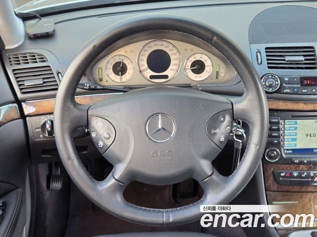 Mercedes-Benz E-класс W211 Avantgarde, 2005 17