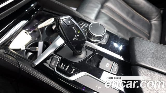 BMW 5시리즈 (G30) 520d Luxury Special Edition, 2018 9