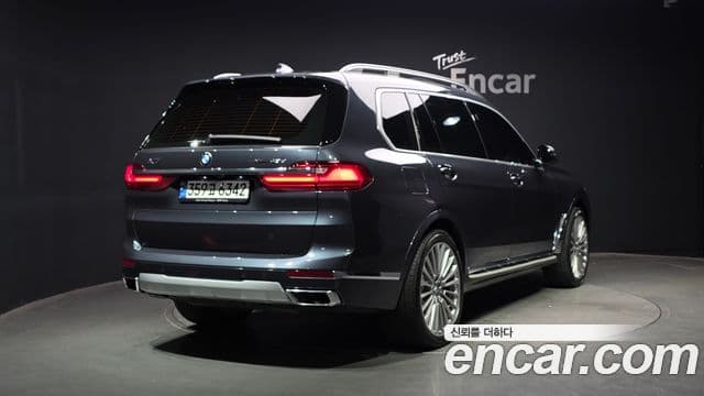 BMW X7 (G07) xDrive 40d Design Pure Excellence 7인승, 2022 2