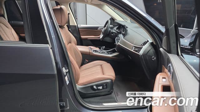 BMW X7 (G07) xDrive 40d Design Pure Excellence 7인승, 2022 11