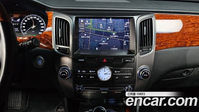 Hyundai Equus(новый кузов / новое поколение) Prestige, 2012 14