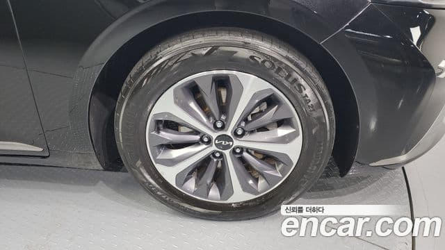 Kia K8 гибрид Noblesse, 2022 20