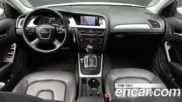 Audi New A4 B8, 2010 7